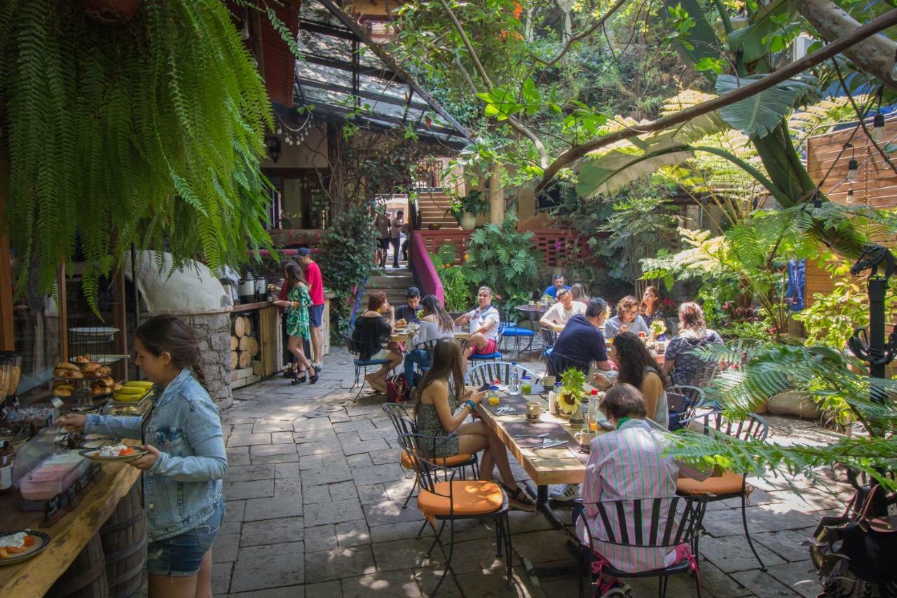 Meson De Leyendas Breakfast & Downtown バジェ・デ・ブラボ エクステリア 写真